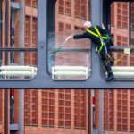 Seit der Gründung im Jahr 1980 hat sich Jeikner von einem auf Teppich- und Polsterreinigung spezialisierten Familienunternehmen zu einem führenden Anbieter professioneller Reinigungssysteme und -dienstleistungen in ganz Deutschland entwickelt. Heute ist das Unternehmen nicht nur für sein hochwertiges Produktsortiment, sondern auch für sein Engagement für Innovation, Effizienz und Arbeitssicherheit bekannt.